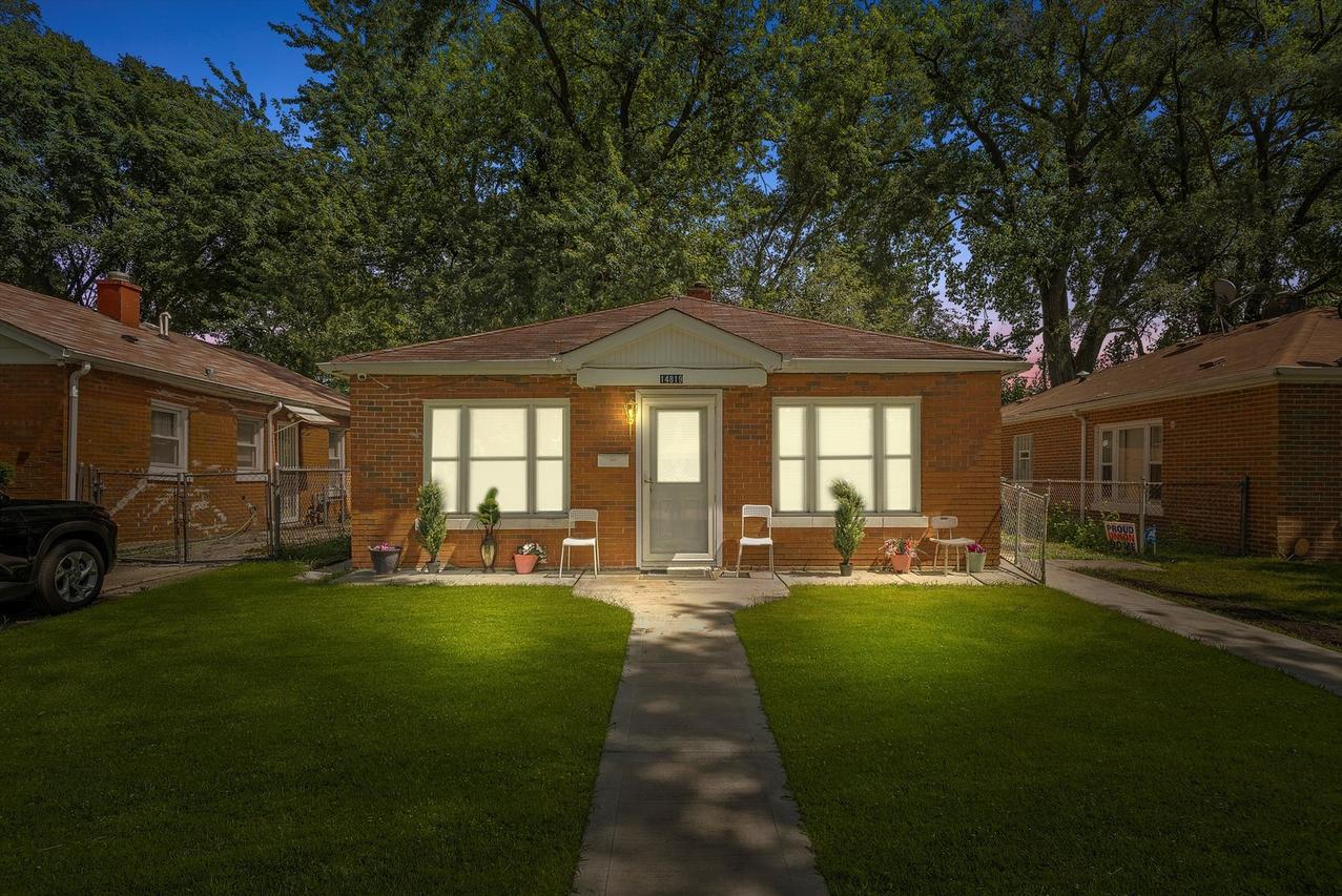 14819 Irving Ave., Dolton, IL 60419