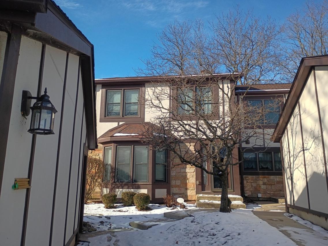 [Address Hidden by Seller], St. Charles, IL 60174