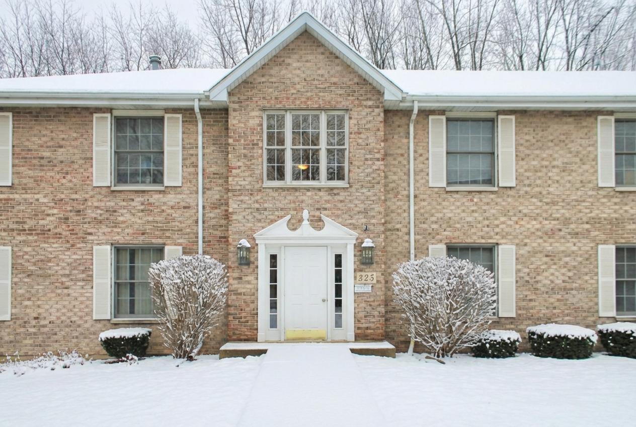 325 N Airlite St. #A, Elgin, IL 60123