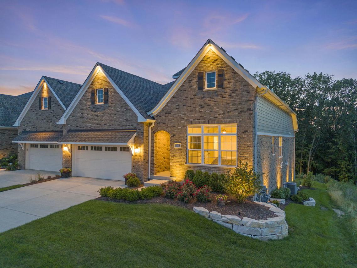 12216 Copper Ridge Dr., Lemont, IL 60439