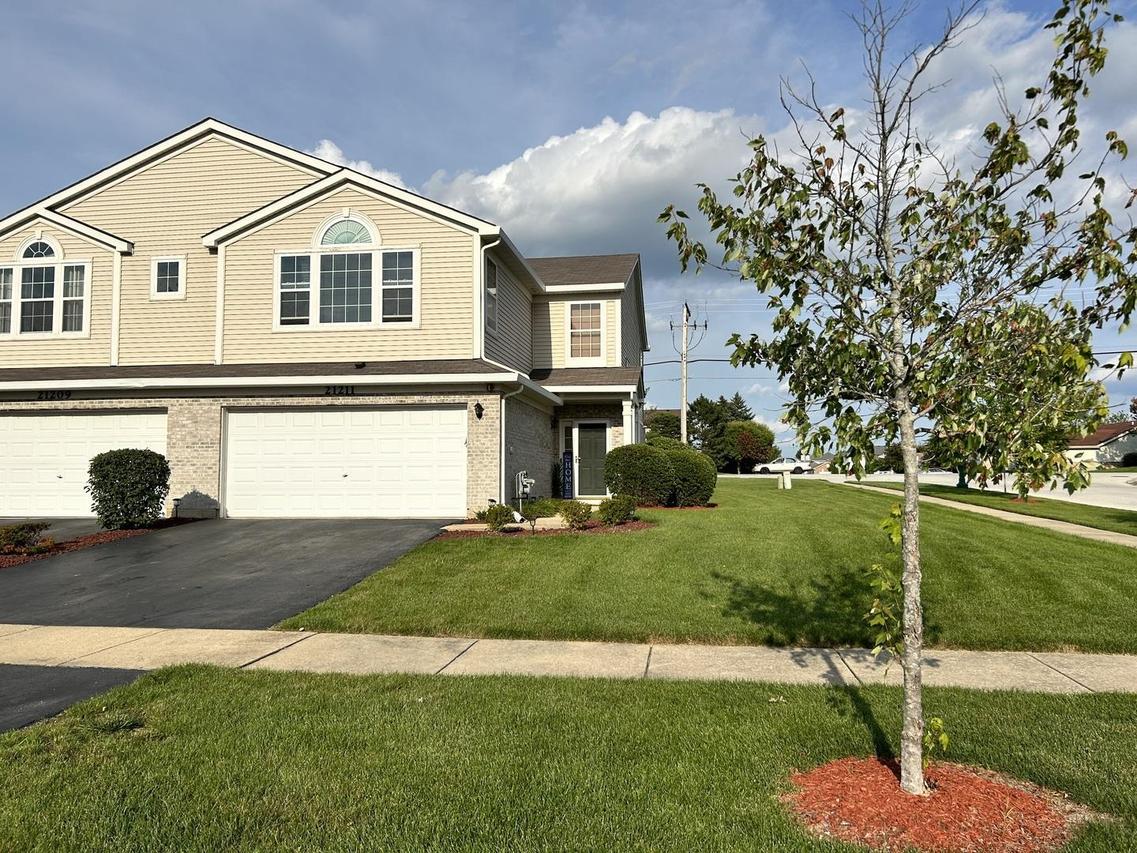 21211 Gray Hawk Dr., Matteson, IL 60443