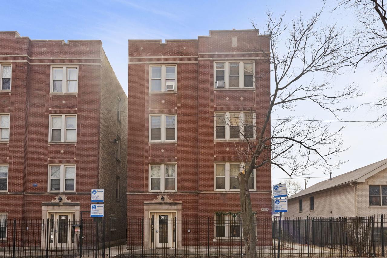 [Address Hidden by Seller], Chicago, IL 60651