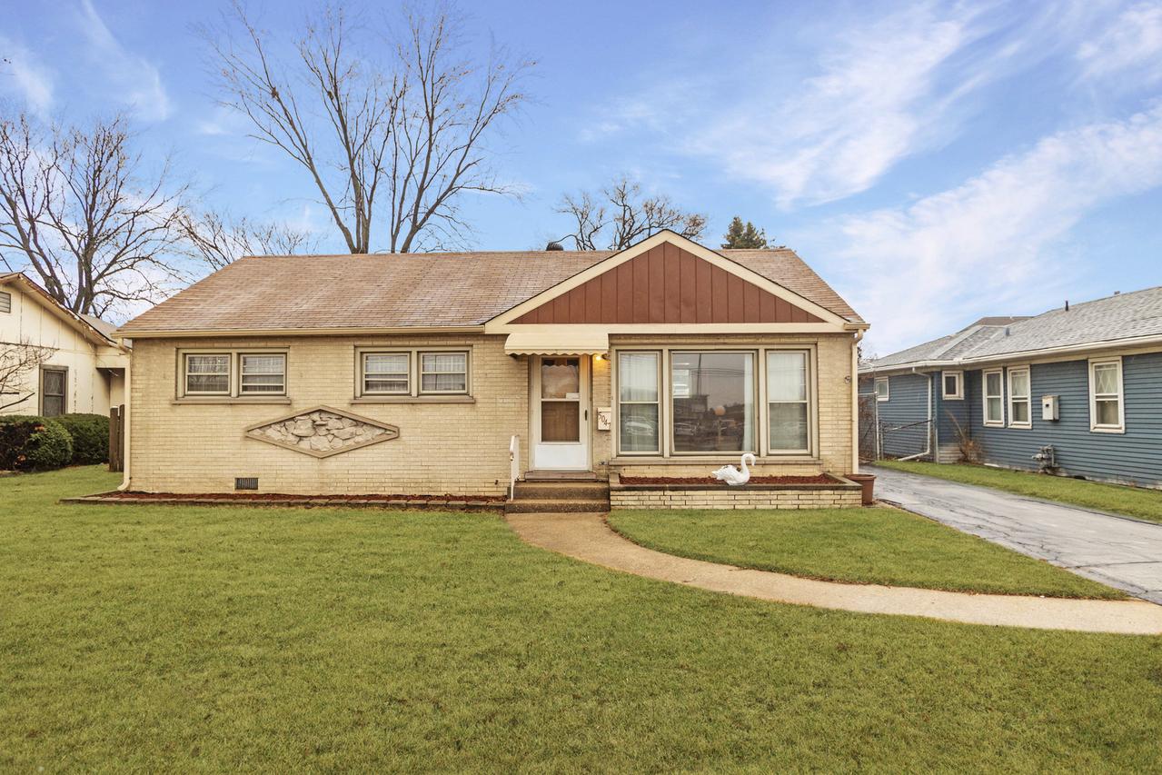 5047 N Cumberland Ave., Norridge, IL 60706