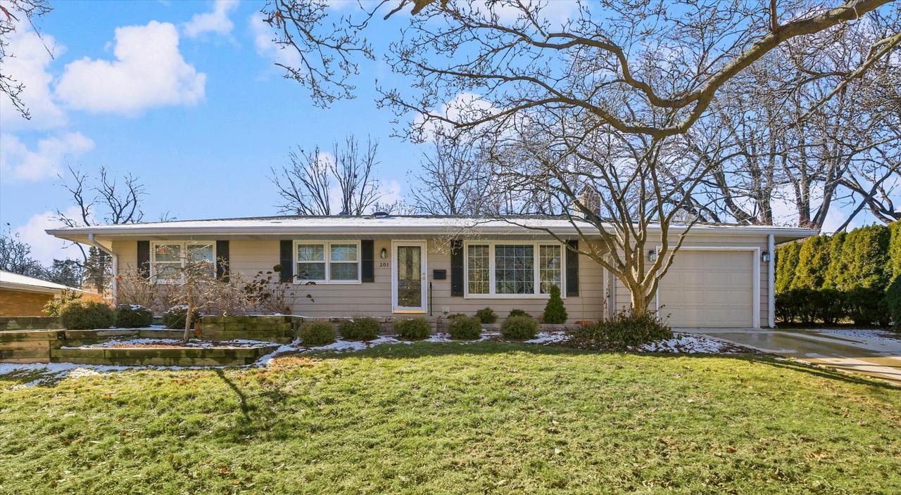 201 Ellis Ave., Normal, IL 61761