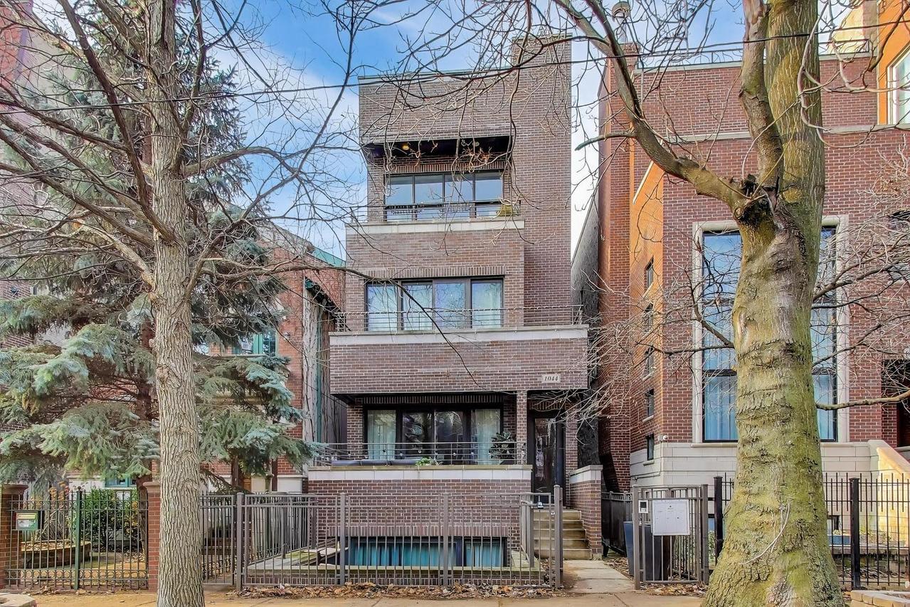 1044 N Wolcott Ave. #3, Chicago, IL 60622
