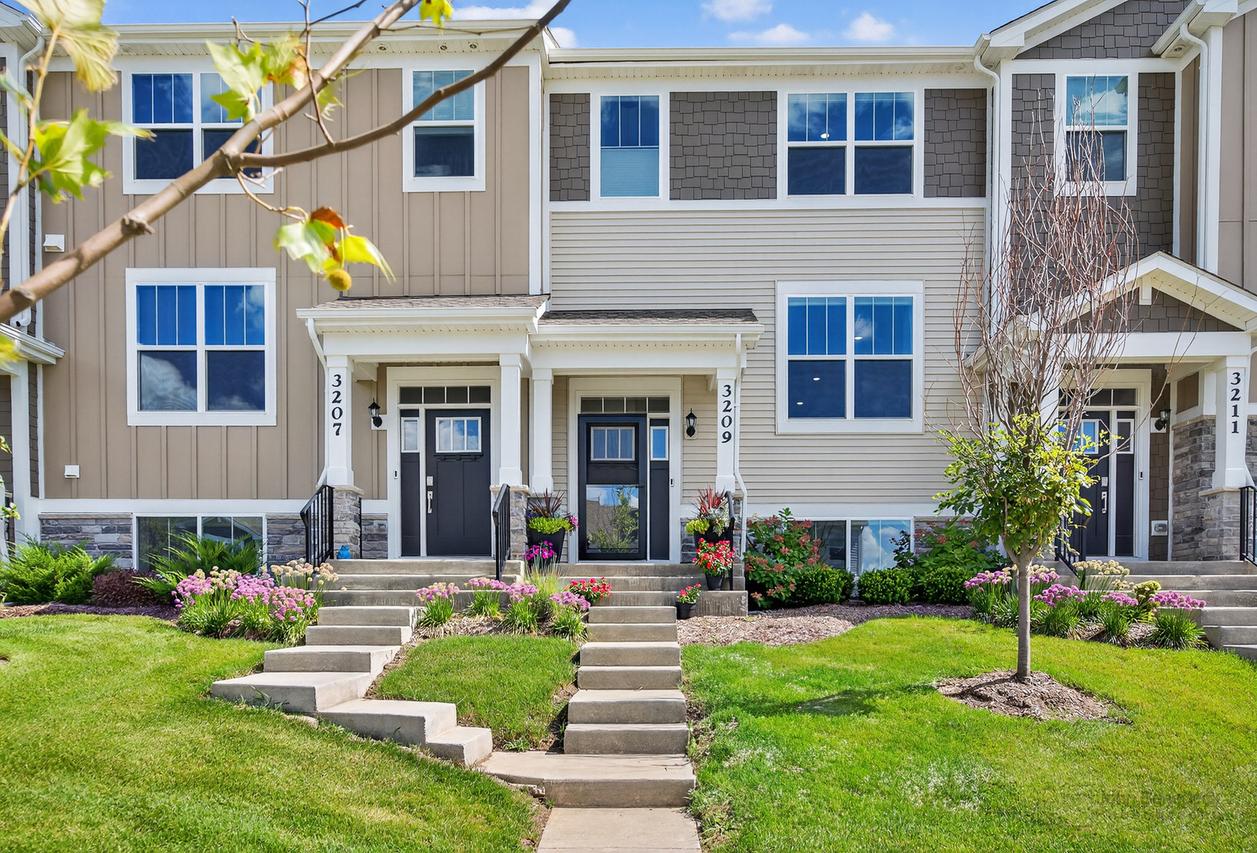 3209 Martini St., Mundelein, IL 60060