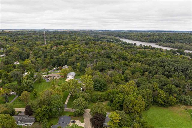 405 Lillemor Ln., Oregon, IL 61061