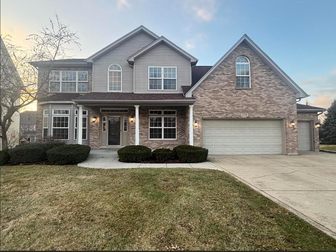 21 W Sandstone Ct., South Elgin, IL 60177