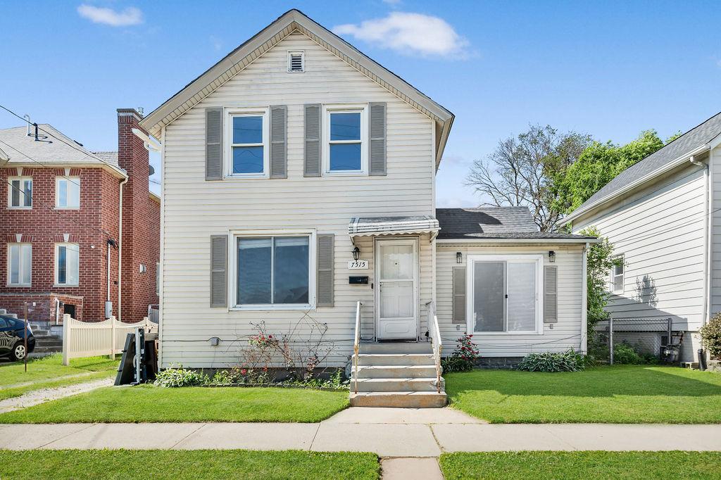 7515 W Douglas Ave., Summit, IL 60501
