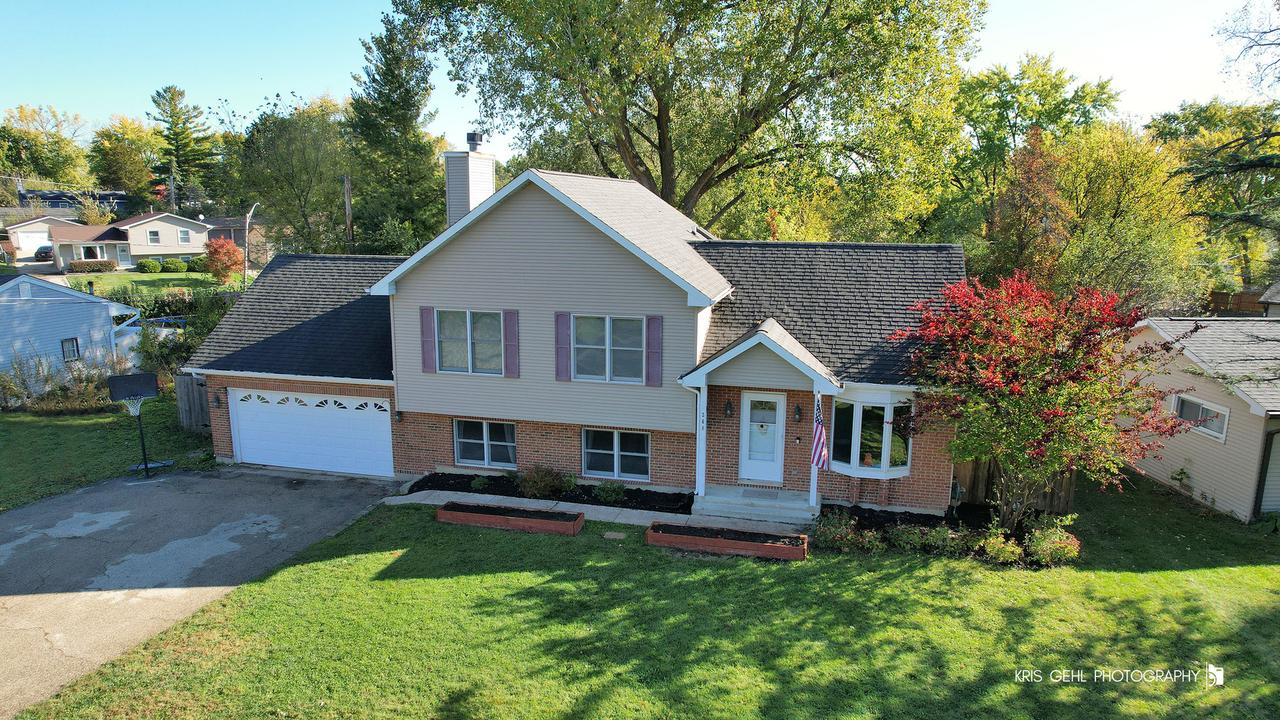 269 Lakewood Dr., Antioch, IL 60002