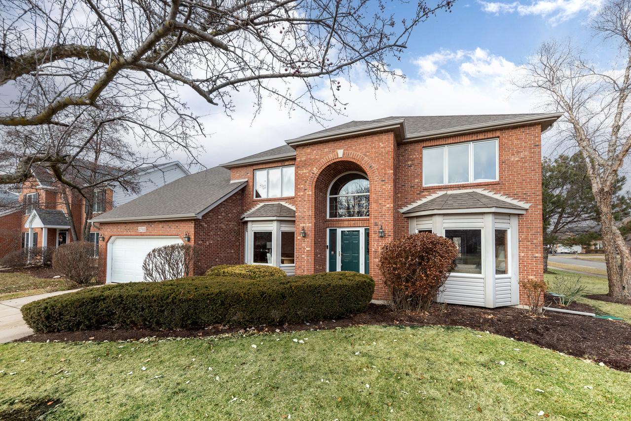 2703 Wait Rd., Naperville, IL 60564