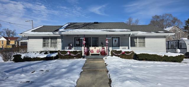 176 S Dixie Hwy., St. Anne, IL 60964