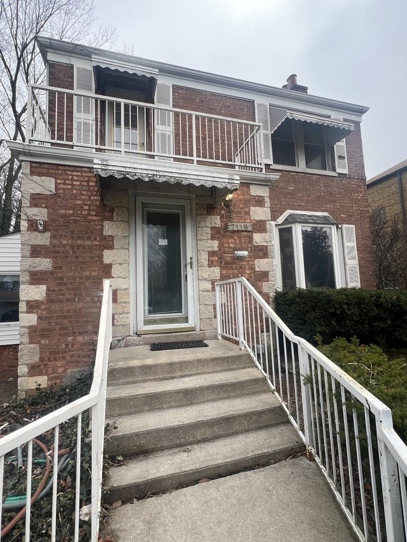7119 N Keystone Ave., Lincolnwood, IL 60712