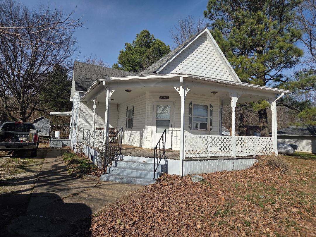 22535 Railroad St., Olive Branch, IL 62969