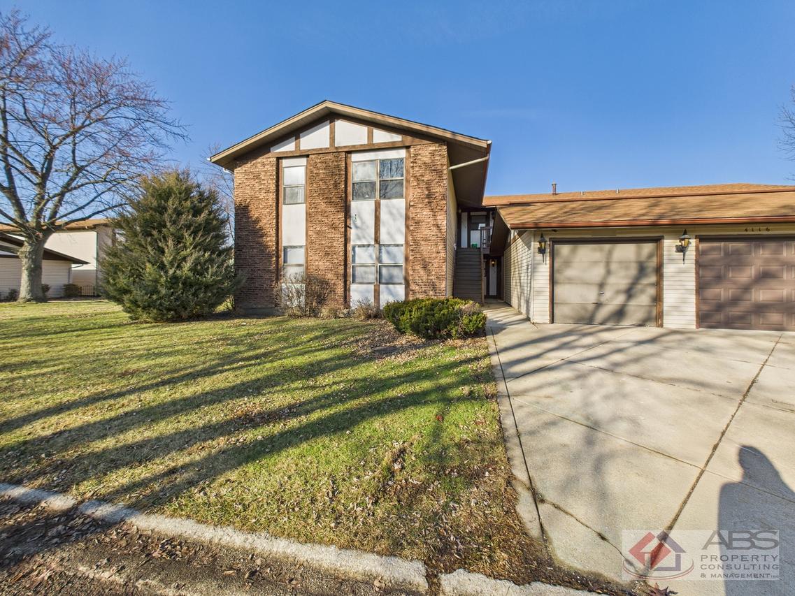 4116 192nd Ct. #211, Country Club Hills, IL 60478