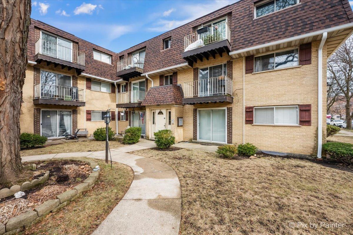 [Address Hidden by Seller], Chicago, IL 60656