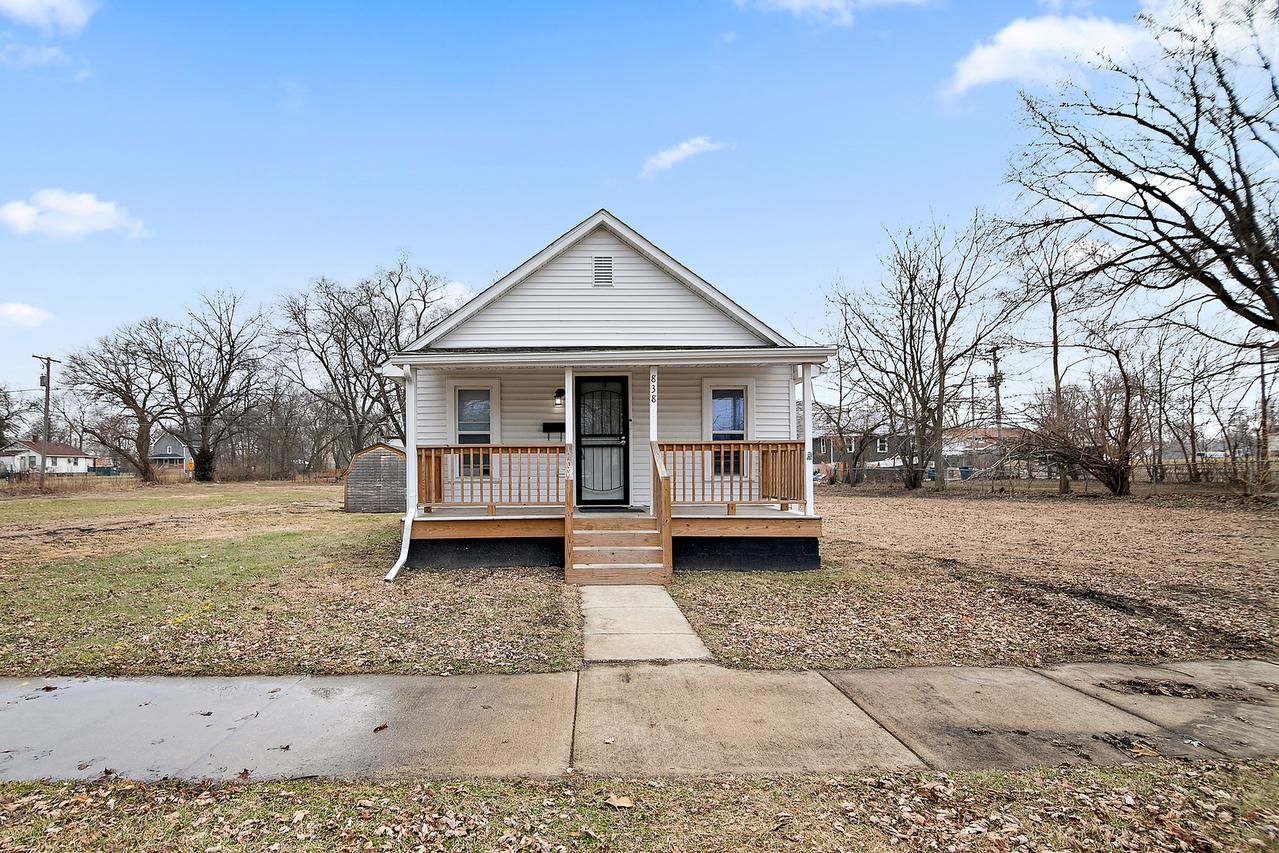 838 N Rosewood Ave., Kankakee, IL 60901