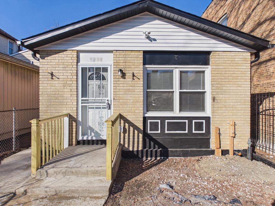 [Address Hidden by Seller], Chicago, IL 60619