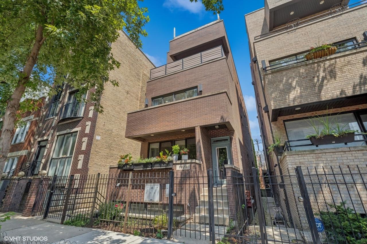 [Address Hidden by Seller], Chicago, IL 60622