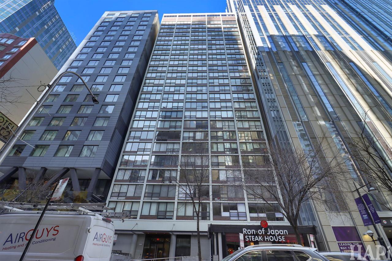 230 E Ontario St. #905, Chicago, IL 60611