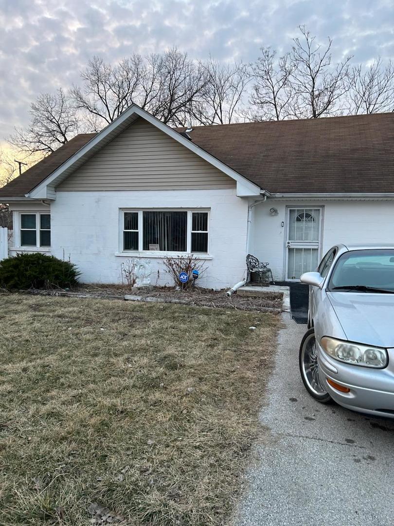 1424 Woodlawn Ave., Ford Heights, IL 60411