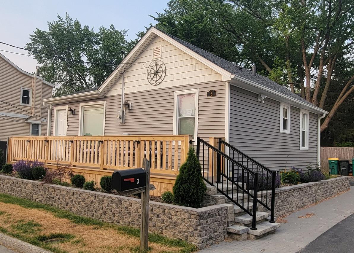 3 N Maple Ave., Fox Lake, IL 60020