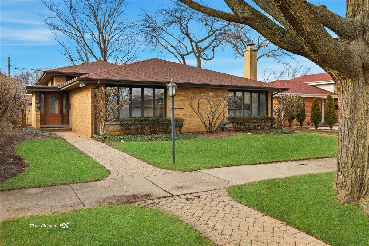 9412 Kilbourn Ave., Skokie, IL 60076