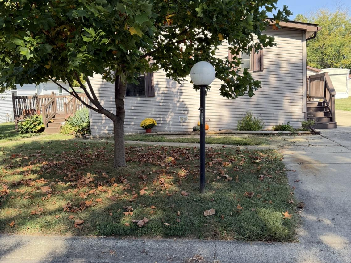 84 Birch Dr., Sandwich, IL 60548