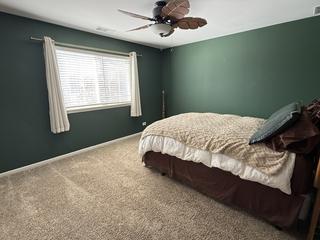 17817 W Salisbury Dr., Gurnee, IL 60031