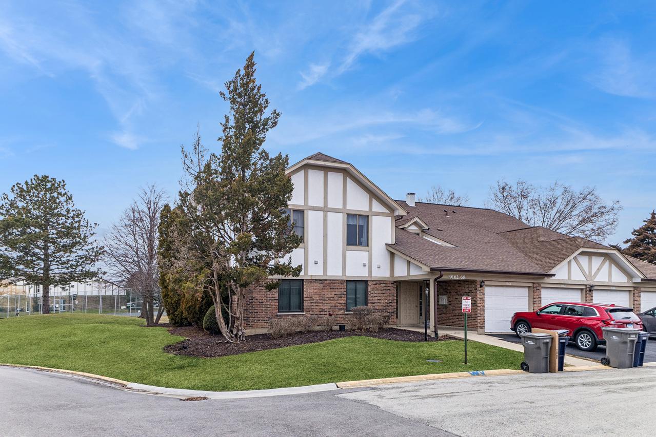 9166 Clairmont Ct., Orland Park, IL 60462
