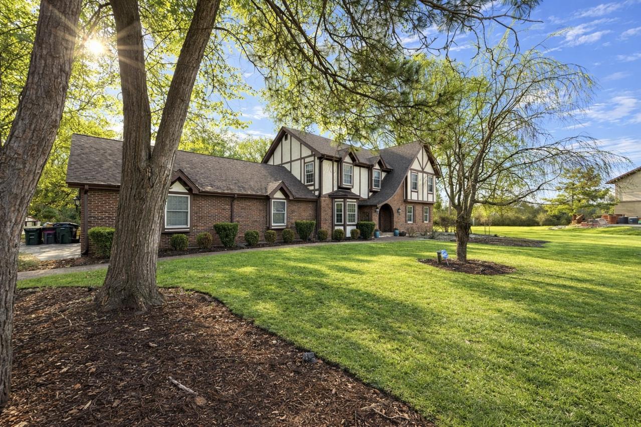 [Address Hidden by Seller], Long Grove, IL 60047