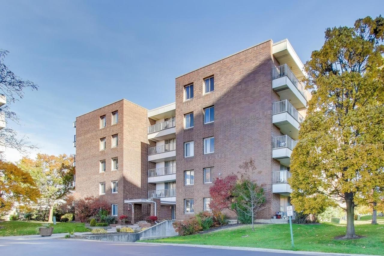 [Address Hidden by Seller], Glenview, IL 60025