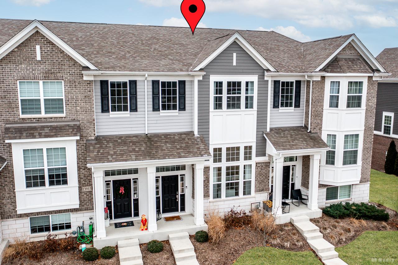 13911 S Belmont Dr., Homer Glen, IL 60491