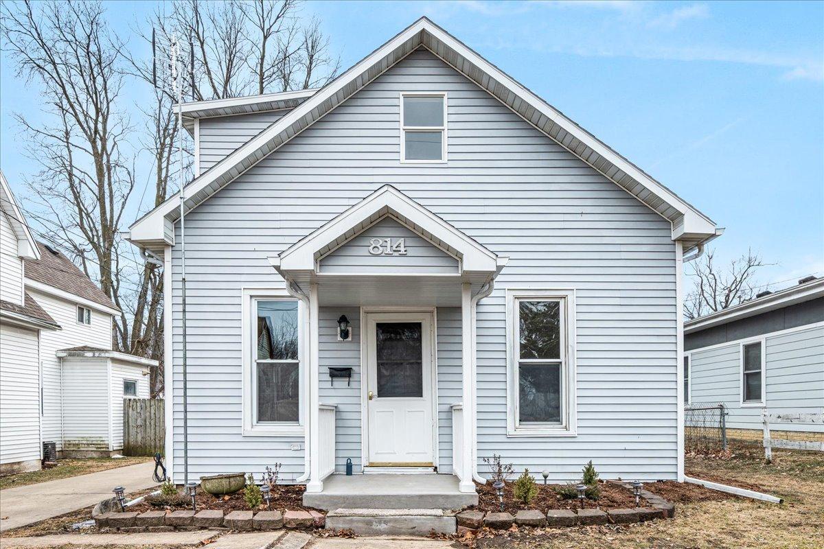 814 W Mill St., Bloomington, IL 61701