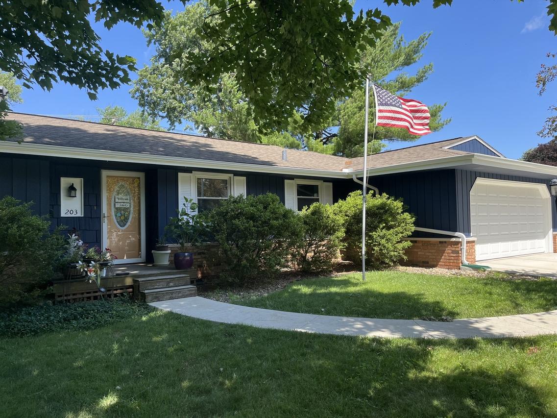 203 Centennial Ave., Normal, IL 61761