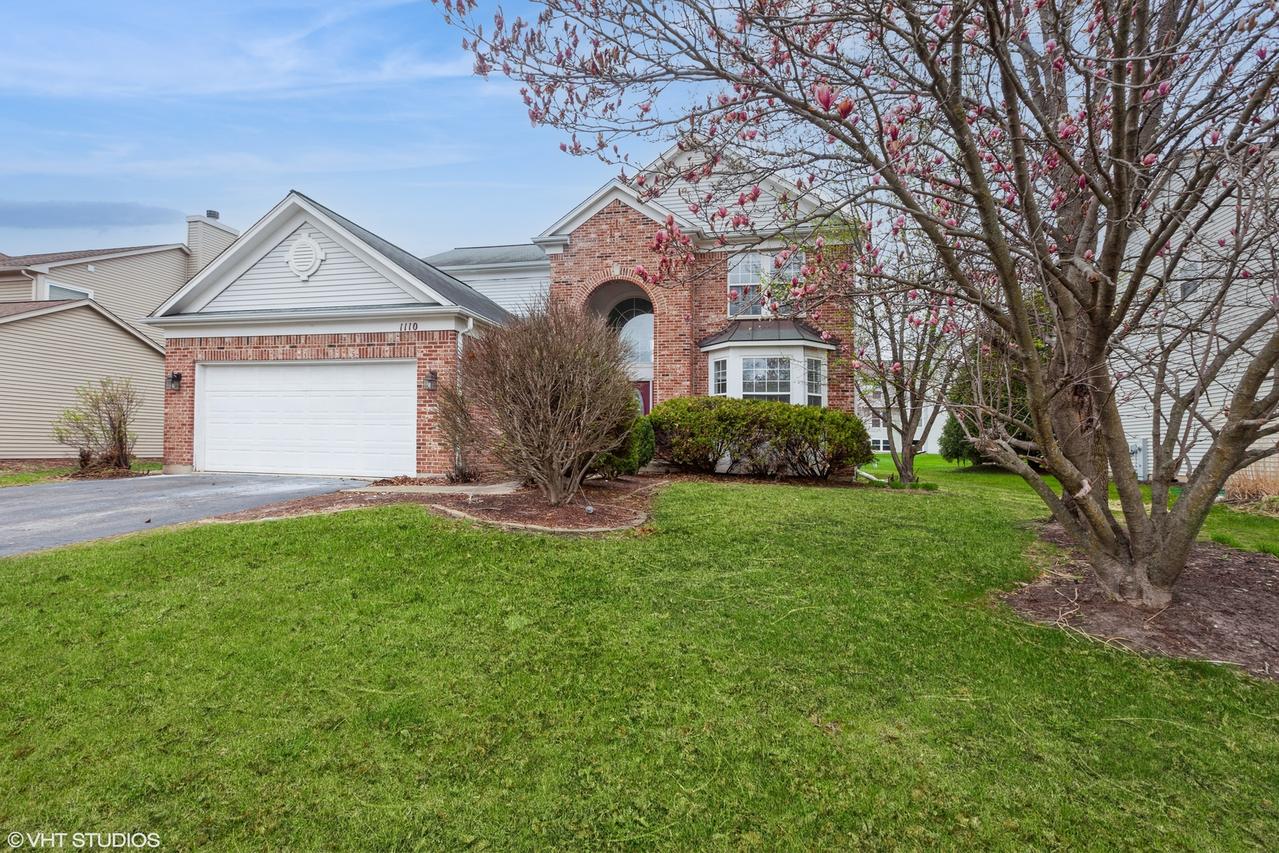 1110 Oakhill Dr., Aurora, IL 60502