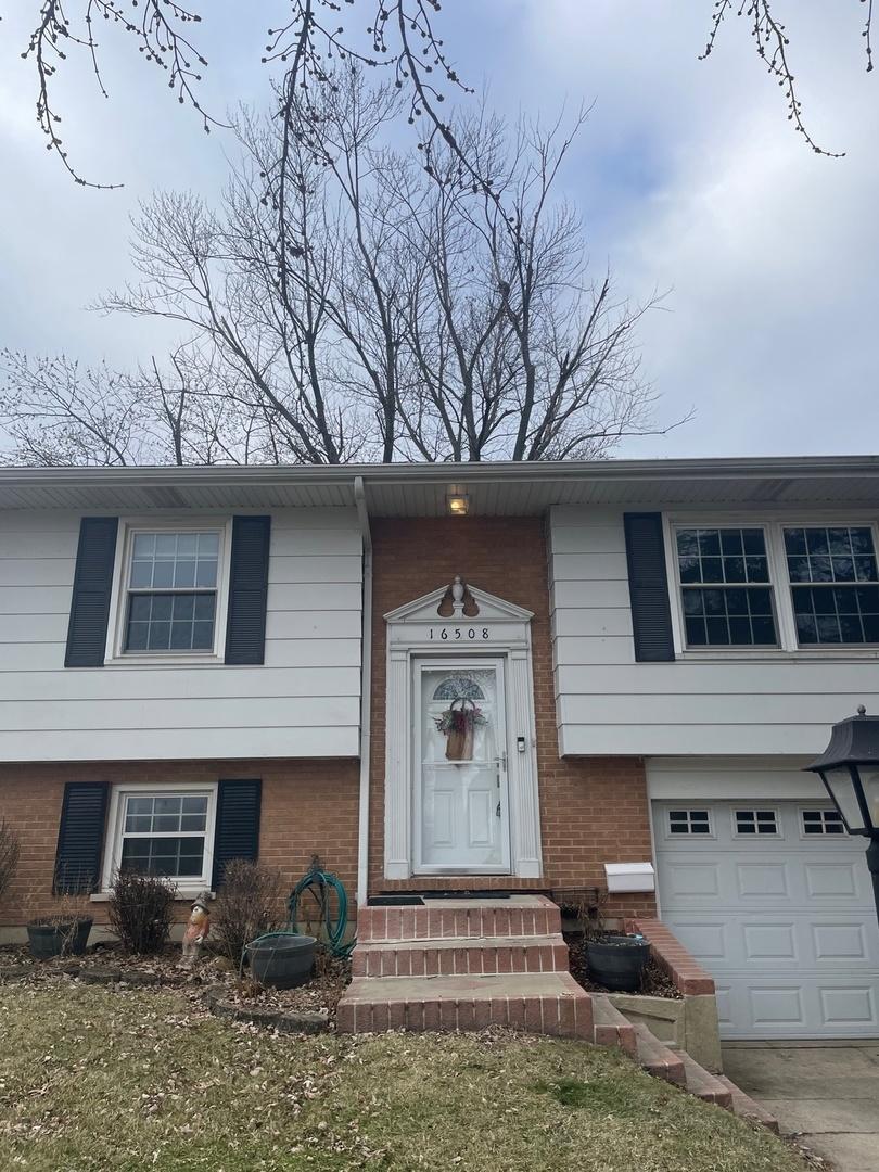 16508 Brockton Ln., Oak Forest, IL 60452