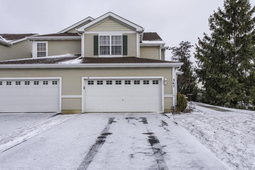 367 N Carlisle Ct., Round Lake, IL 60073