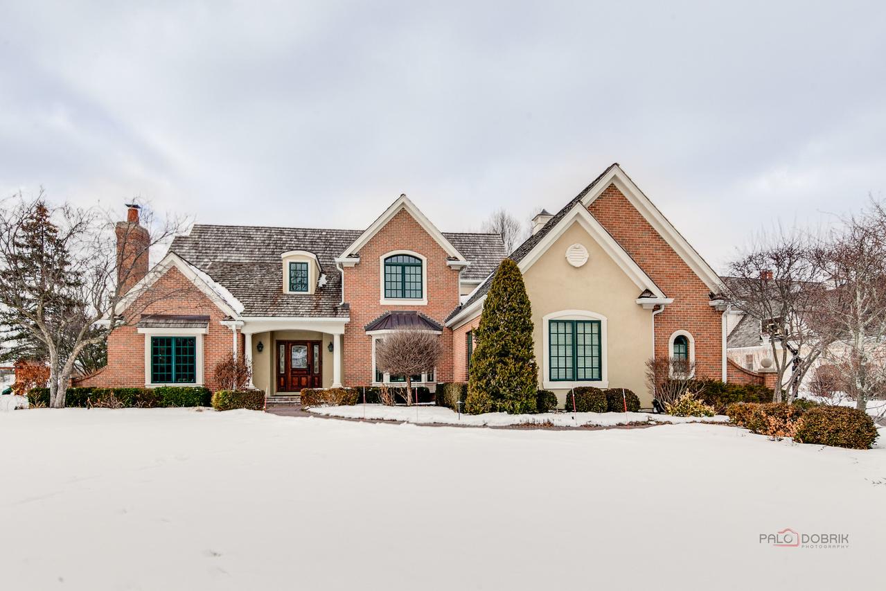 1950 W Southmeadow Ln., Lake Forest, IL 60045