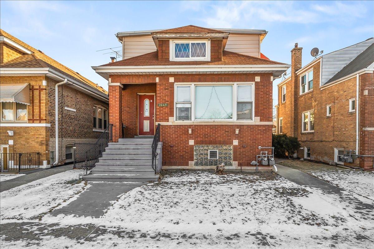 2649 N 74th Ave., Elmwood Park, IL 60707