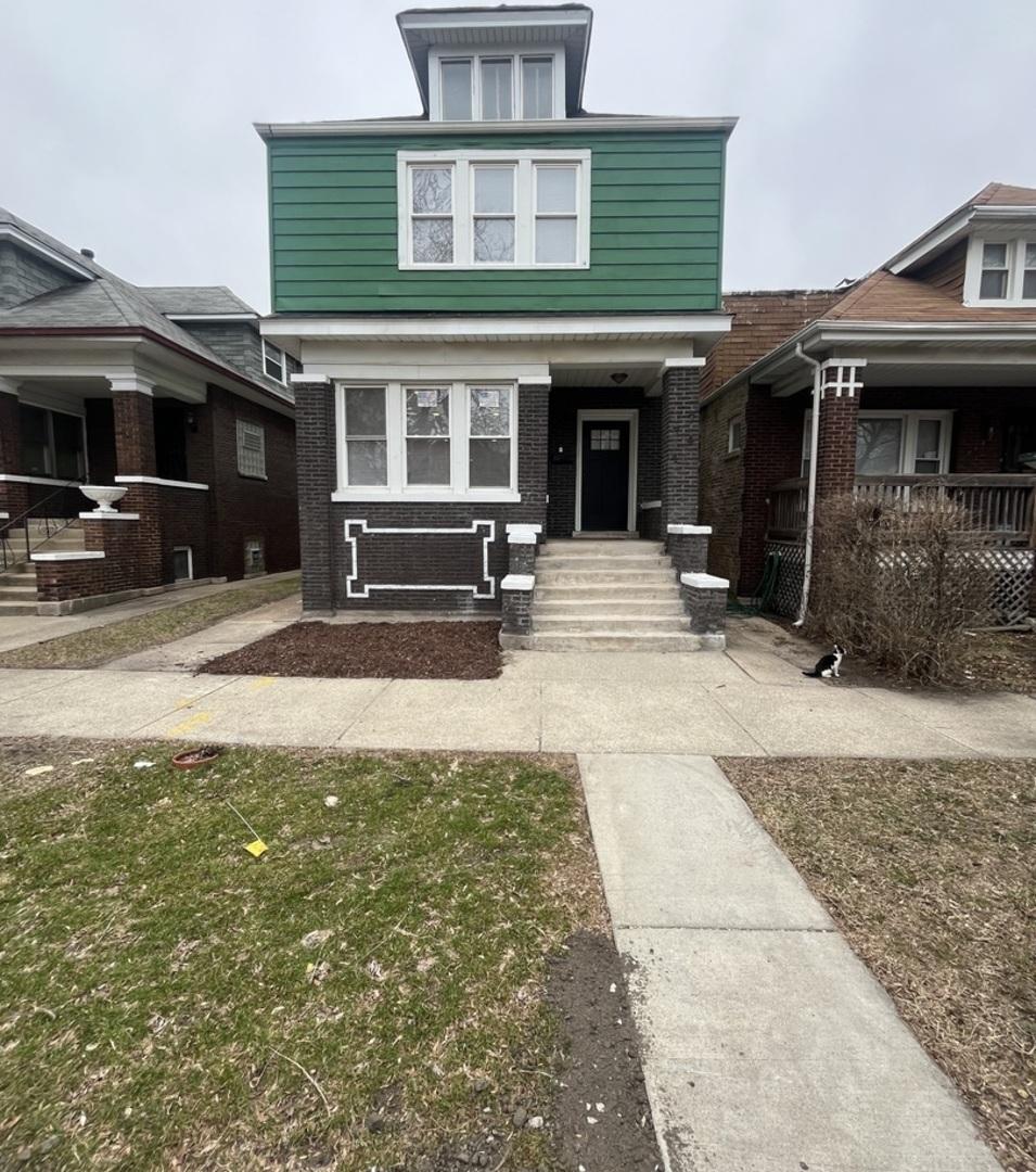 7744 S Champlain Ave., Chicago, IL 60619