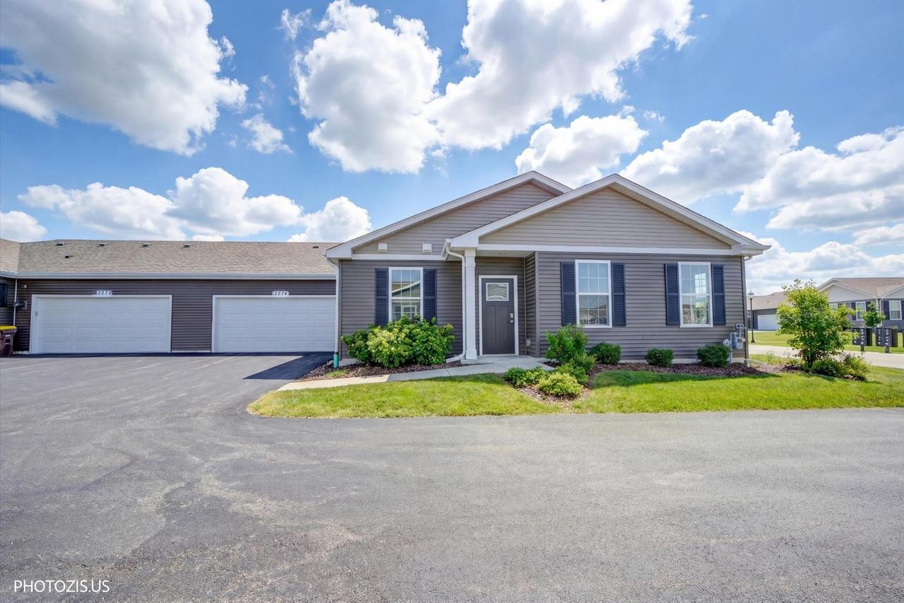 2274 Cypress Ct. #3211, Wonder Lake, IL 60097