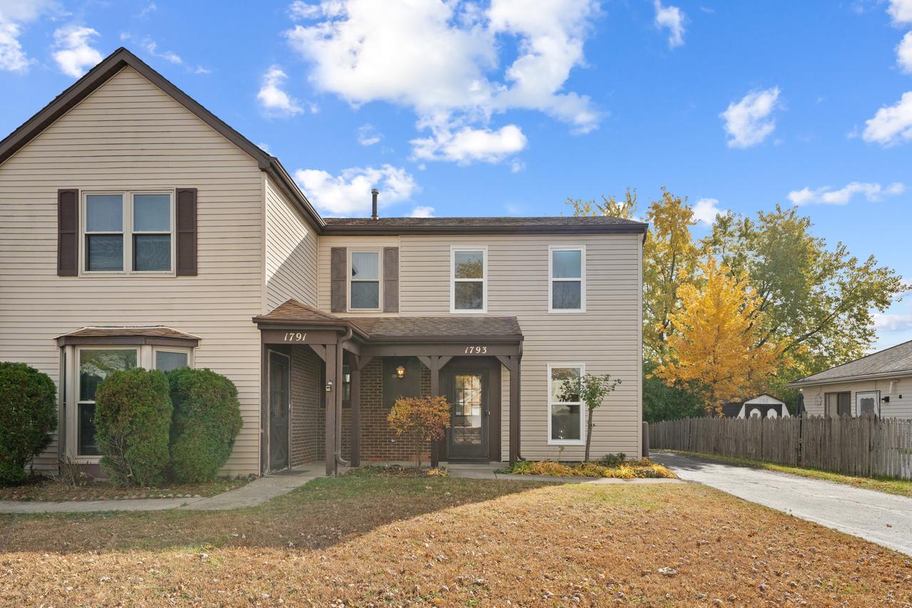 1793 Mccormick Ln., Hanover Park, IL 60133