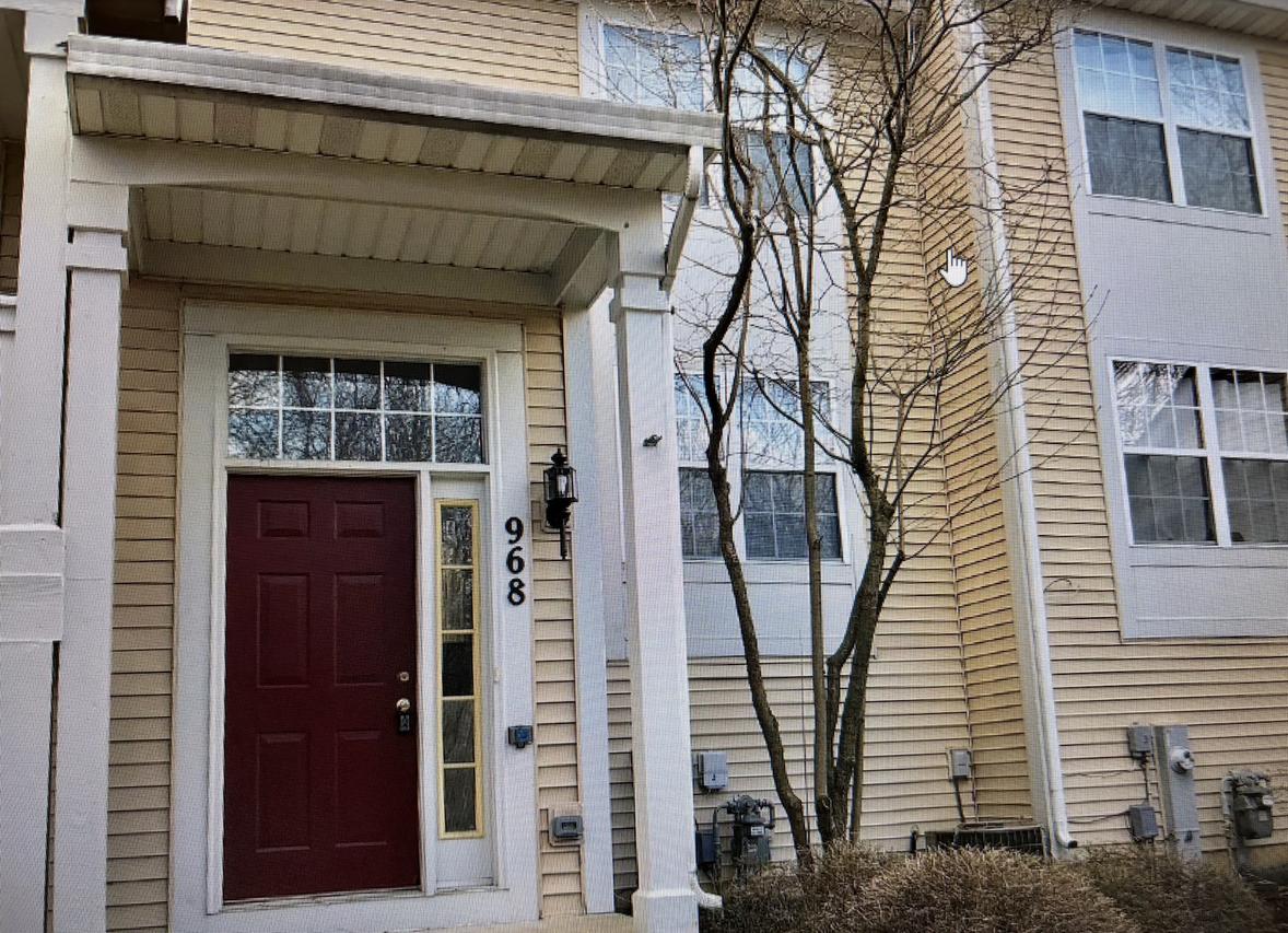 968 S Darla Ct., Waukegan, IL 60085