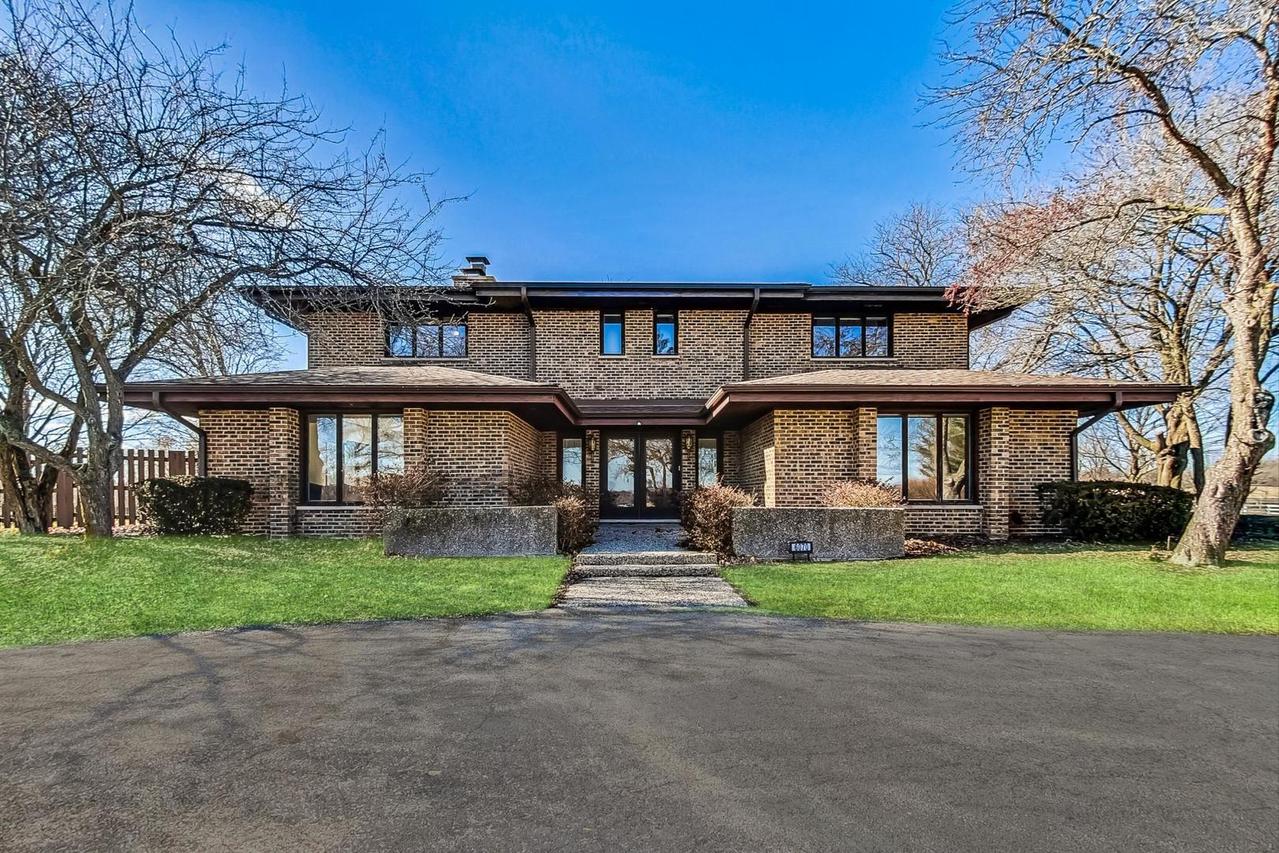 [Address Hidden by Seller], Libertyville, IL 60048