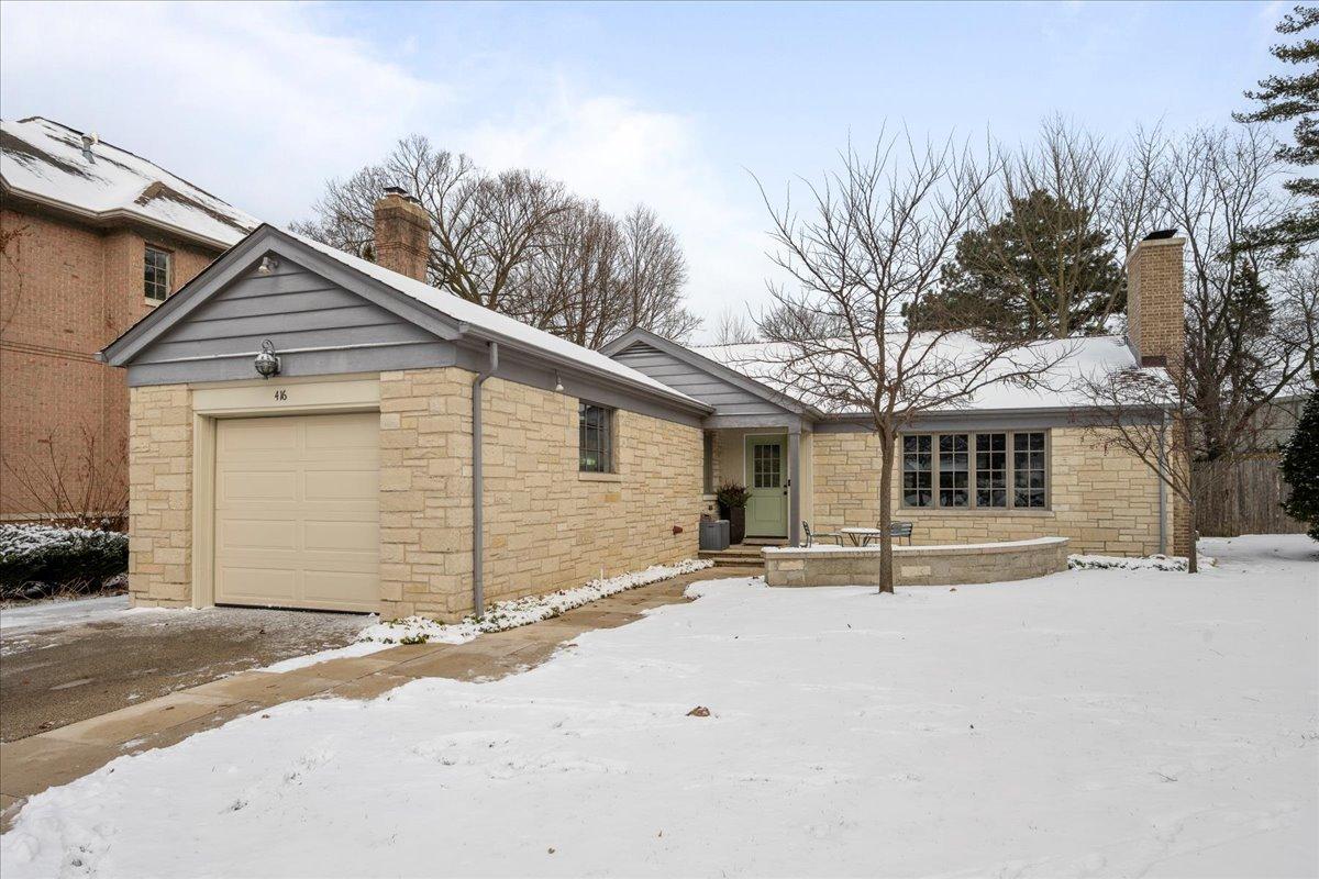 416 Pine Manor Dr., Wilmette, IL 60091