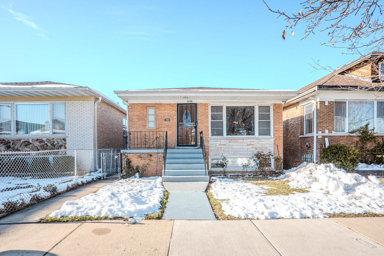 3250 N Natchez Ave., Chicago, IL 60634