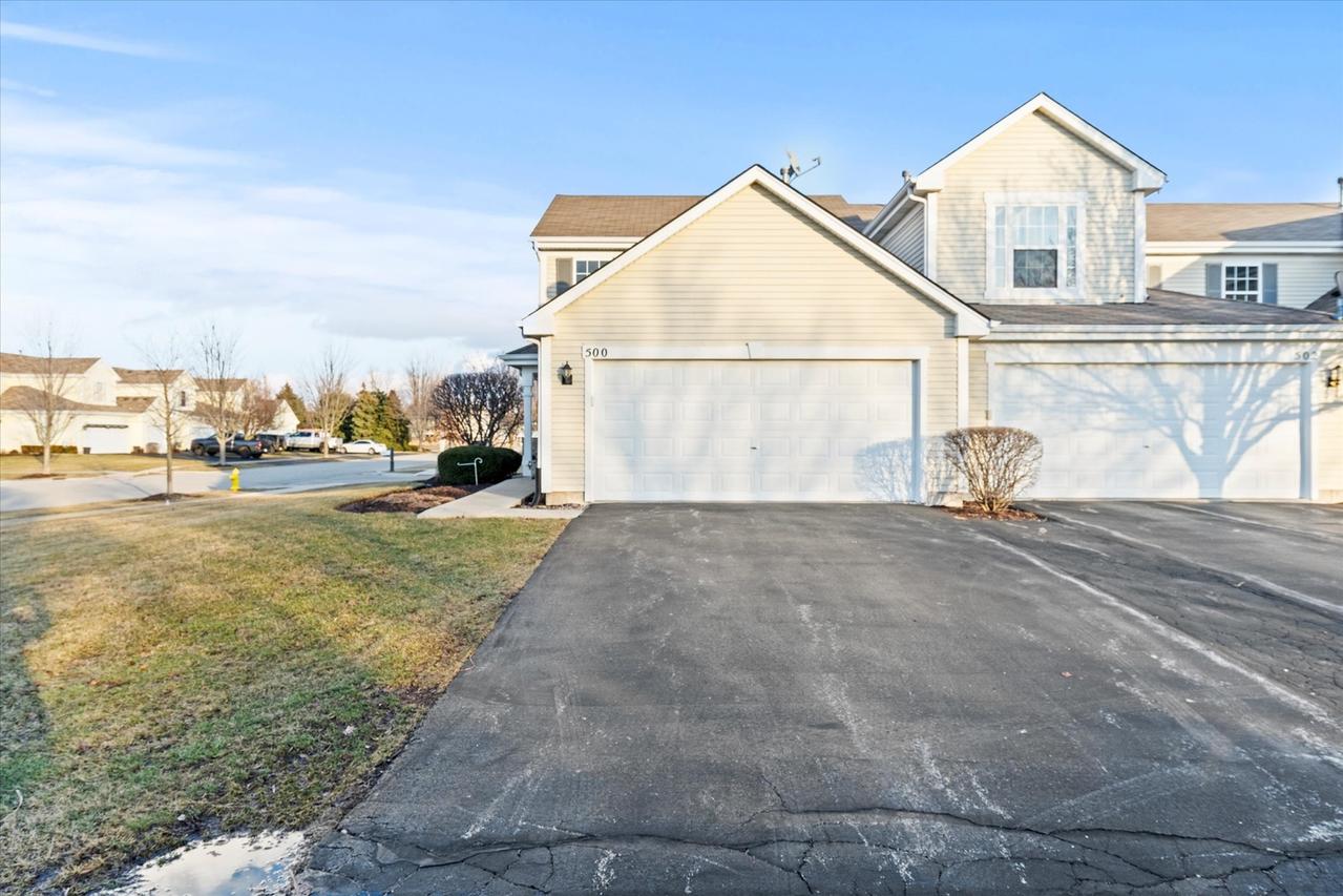 500 Prairie View Dr., Minooka, IL 60447