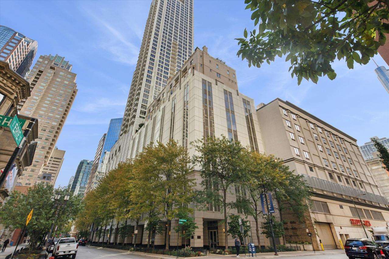 55 E Erie Ave. #1504, Chicago, IL 60611