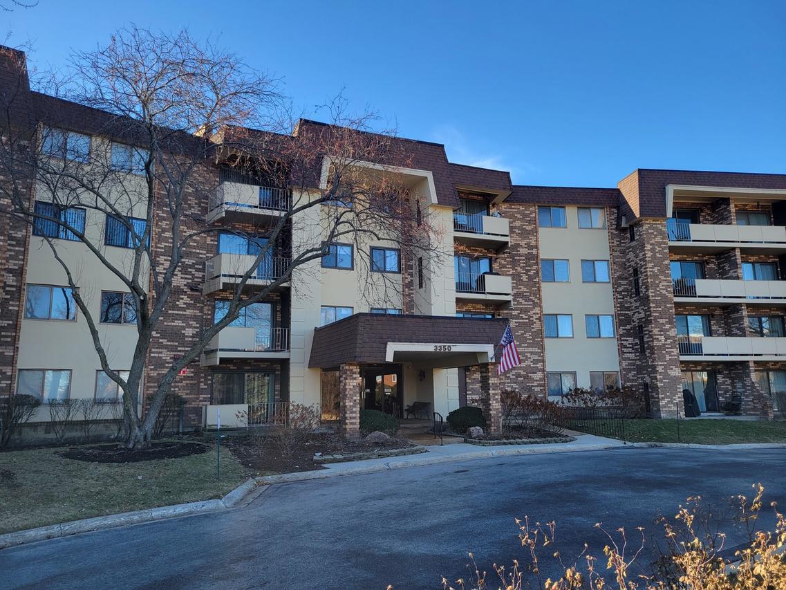 [Address Hidden by Seller], Arlington Heights, IL 60004